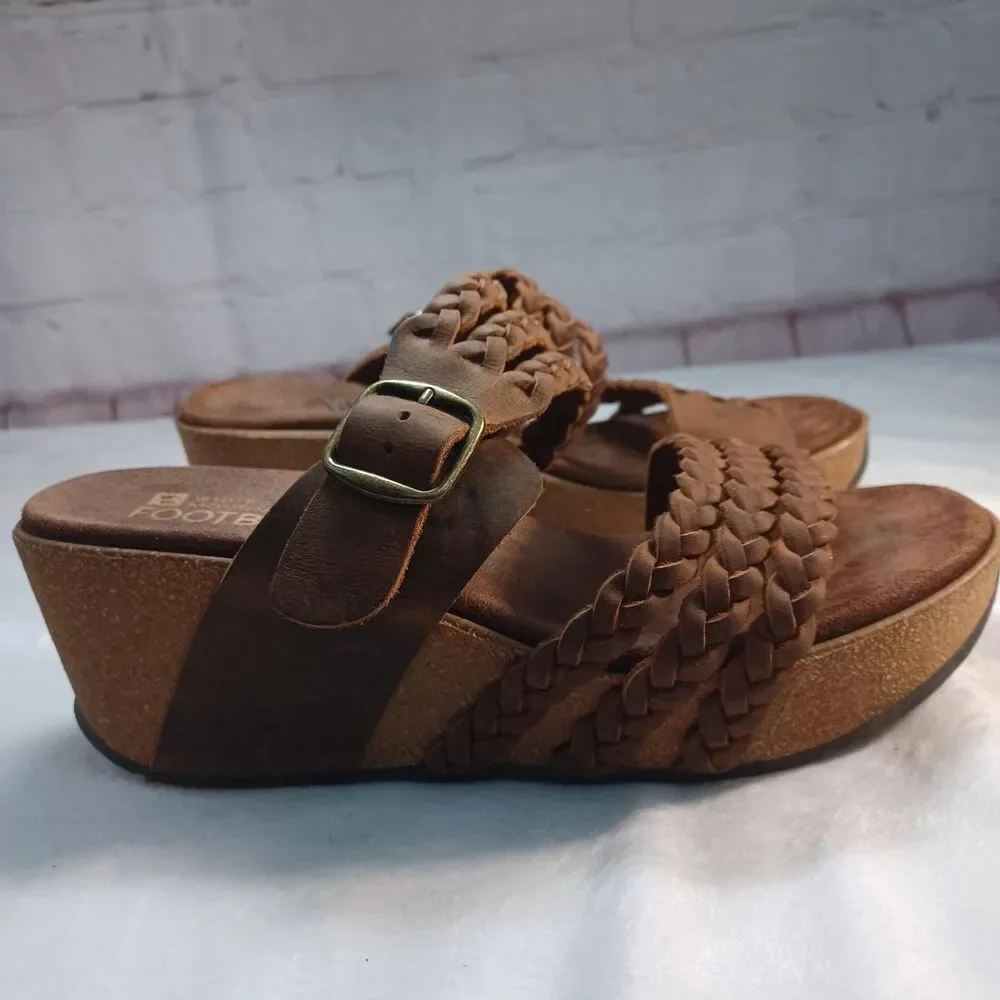 White-mountain Women's Brown and Tan Sandals